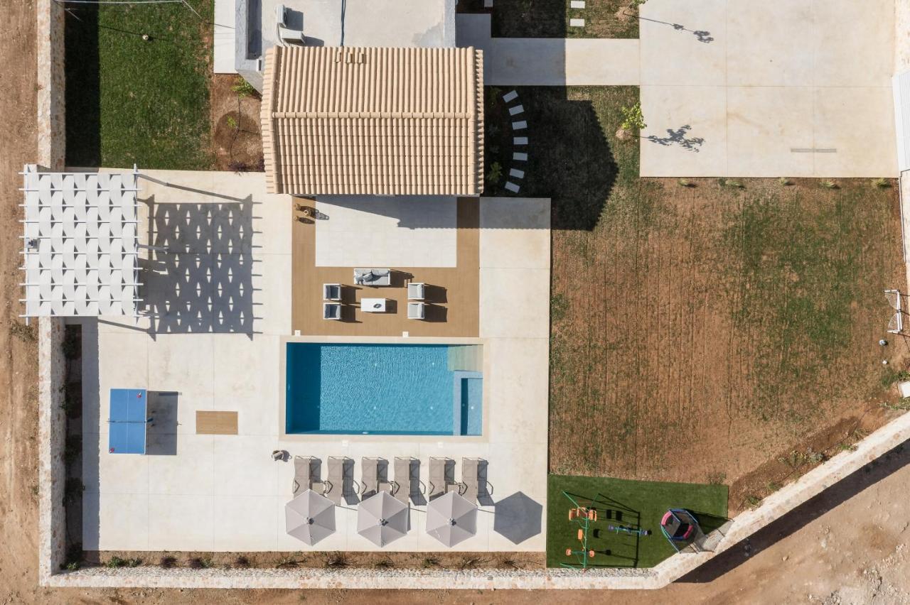 Evaero Villas I, Ii, Iii, IV - An Ever-So Inviting Escape, By Thinkvilla สฟากากิ ภายนอก รูปภาพ