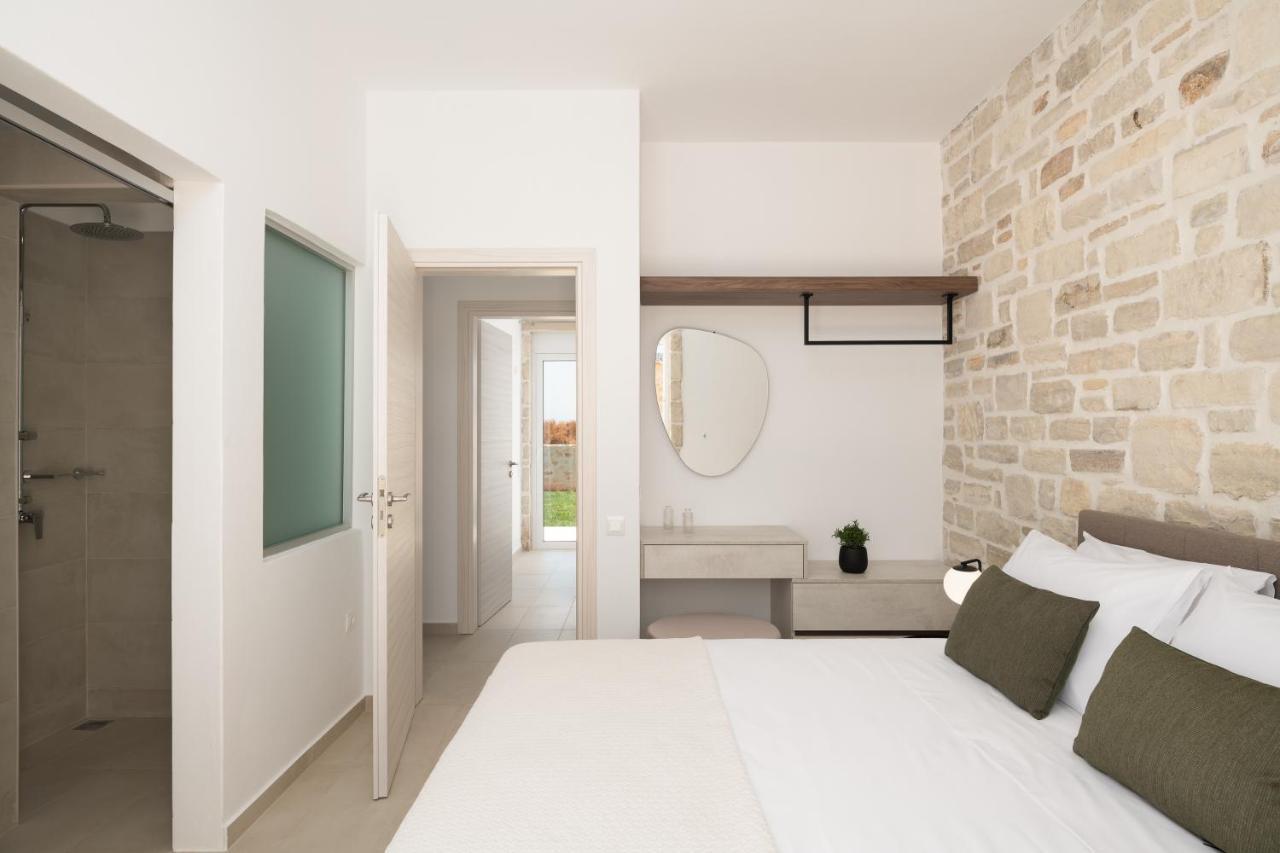 Evaero Villas I, Ii, Iii, IV - An Ever-So Inviting Escape, By Thinkvilla สฟากากิ ภายนอก รูปภาพ