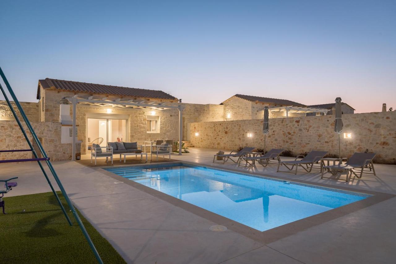 Evaero Villas I, Ii, Iii, IV - An Ever-So Inviting Escape, By Thinkvilla สฟากากิ ภายนอก รูปภาพ