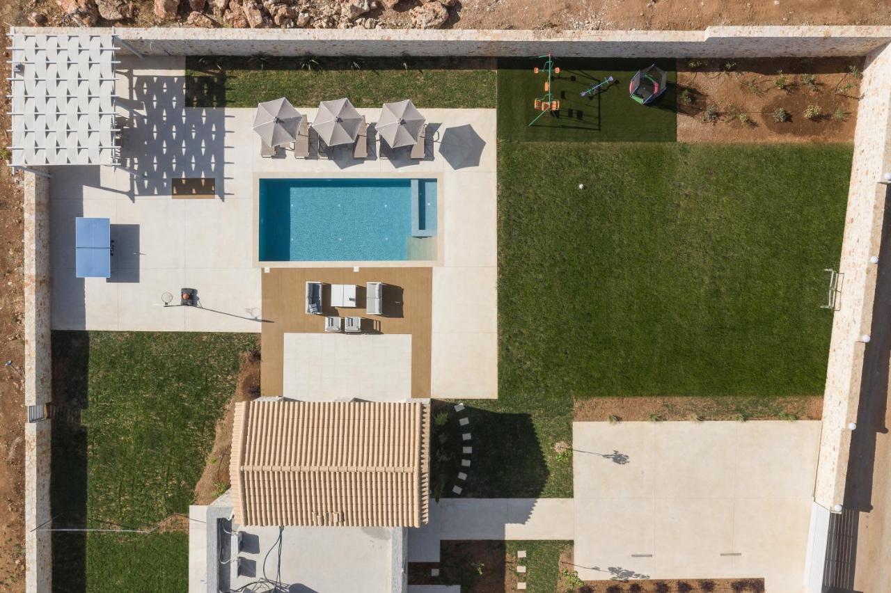 Evaero Villas I, Ii, Iii, IV - An Ever-So Inviting Escape, By Thinkvilla สฟากากิ ภายนอก รูปภาพ